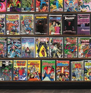 Huge Lot 140+ Comics with Doctor Strange, Deathstroke, Detective Comics & More!