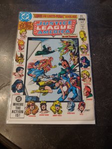 Justice League of America #207 (1982)
