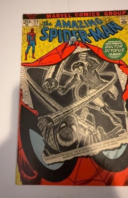 The Amazing Spider-Man #113 (1972) doc ick is back foxxing/staing back cover