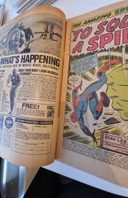 The Amazing Spider-Man #67 (1968)to squash a spider Mod foxxing/tanning