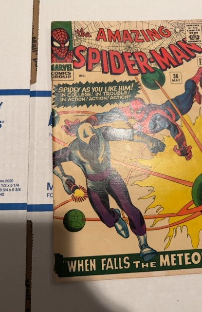The Amazing Spider-Man #36 (1966)when falls the meteor- the looter