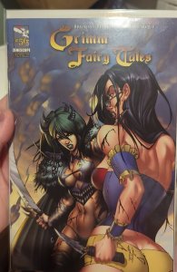 Grimm Fairy Tales #56 (2011) Sela Mathers 