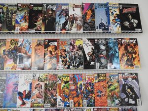 Huge Lot 200+ Comics W/ Spider-Man, Avengers, X-Men+ Avg Fine Condition!!
