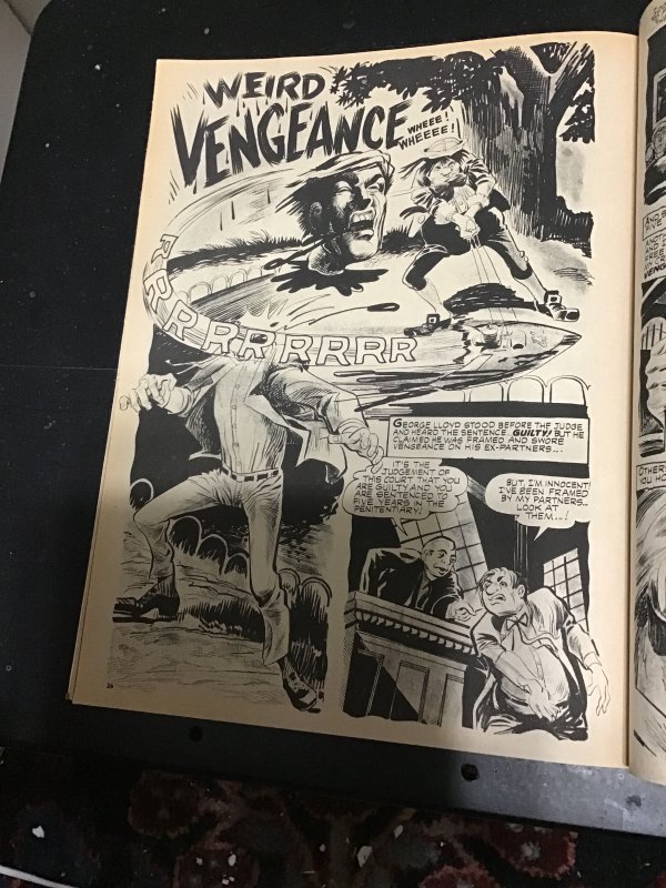 Weird #5.02 (1971) Extreme horror cover! Decapitation! Mid-High-Grade! FN/VF Wow