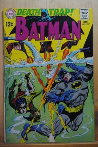 Batman #207 (1968) Nice Copy ! Neal Adams classic cover.