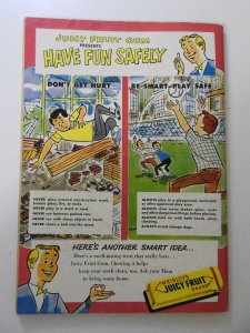 Vacation In Disneyland (1958) VG+ Condition