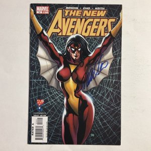 New Avengers 14 2006 Signed by Frank Cho Marvel NM near mint