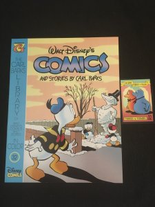 CARL BARKS LIBRARY OF WALT DISNEY'S COMICS AND STORIES IN COLOR #32 with Card