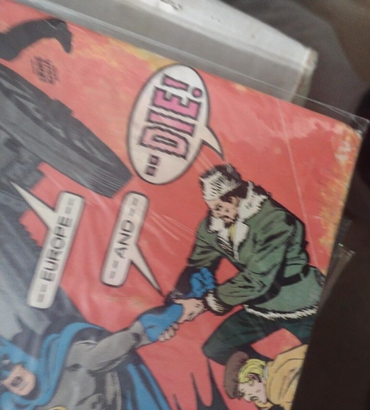 Batman # 273  1976, DC comics  UNDERWORLD OLYMPICS ERNIE CHAN