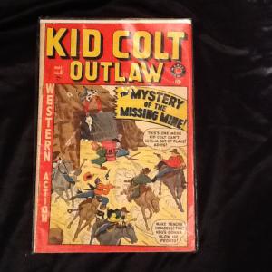 Kid Colt Outlaw Collection; 16 original series (1949-) books