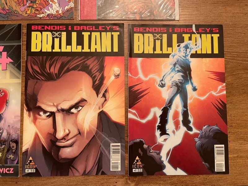 5 Comic Books Brilliant # 1 2 + Hell Yeah #2 + Arcanum # 1/2 + Trencher # 3 J944