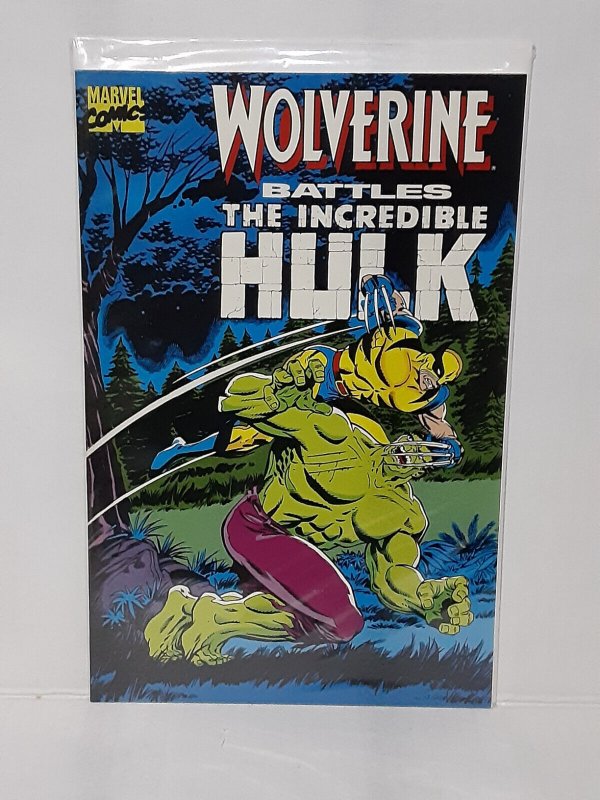 WOLVERINE BATTLES THE INCREDIBLE HULK BOOK - FREE SHIPPING  