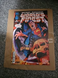 BATMAN/SUPERMAN: WORLDS FINEST #24 - DAN MORA MAIN COVER - DC COMICS/2024 NM