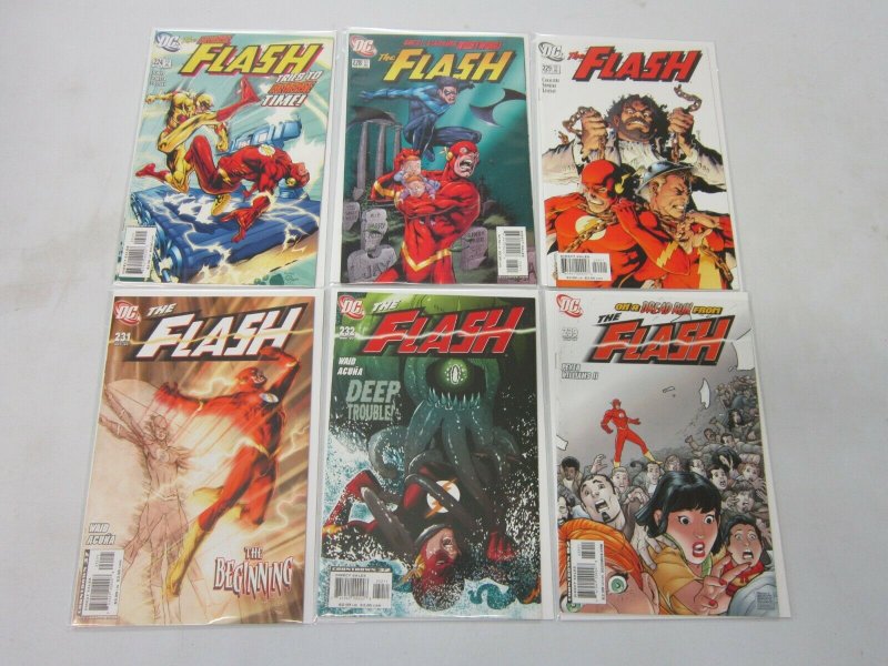 Flash 30 Different Books #101-239 8.0 VF (1995-2008)