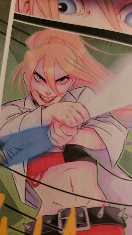 Harley Quinn and fish 28 Ryan Sook variant cover NM bedknobs