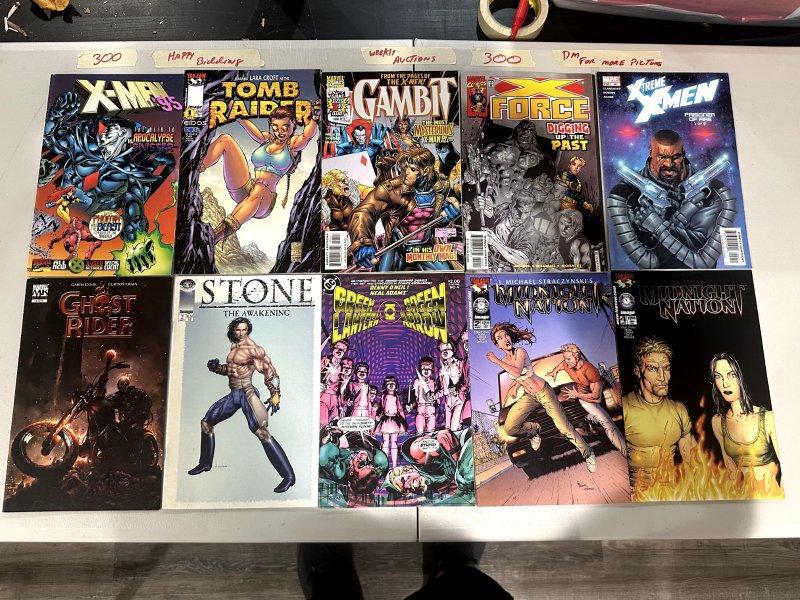 Lot of 10 Comic Lot (see pictures) 300-14