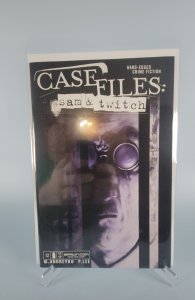 Case Files: Sam & Twitch #12 (2004)