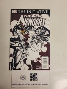 New Avengers #30 VF-NM Marvel Comic Book 13 TJ46