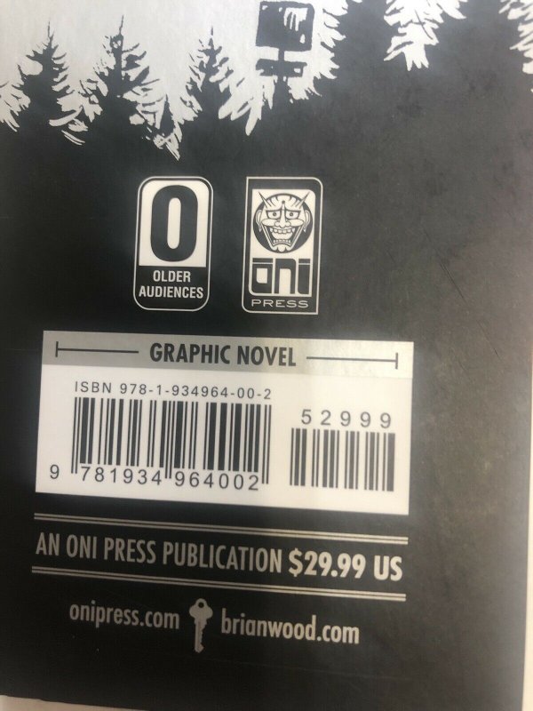 Local (2017) Oni Press TPB HC Brian Wood