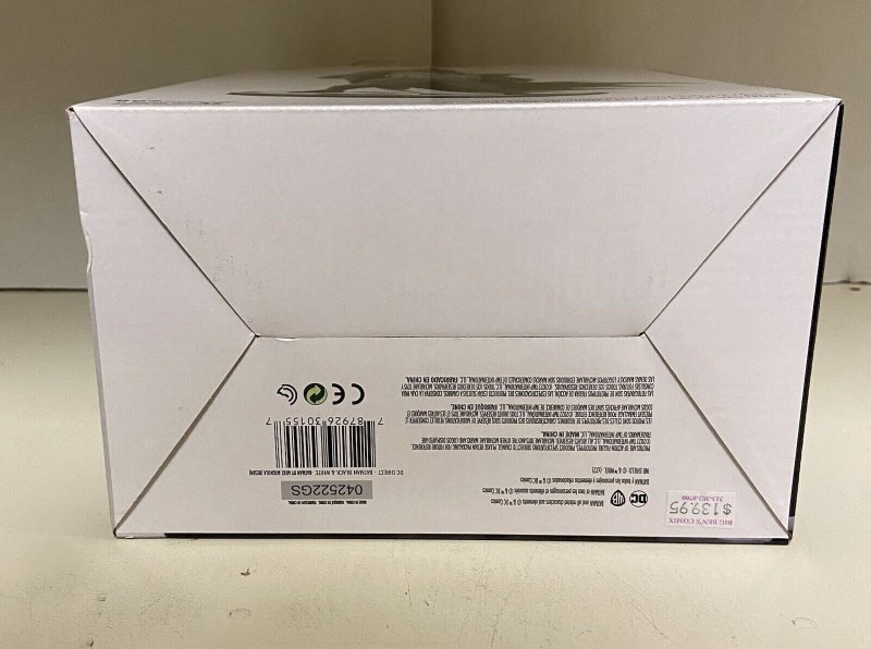 DC Direct Batman Black and White by Mike Mignola Statue