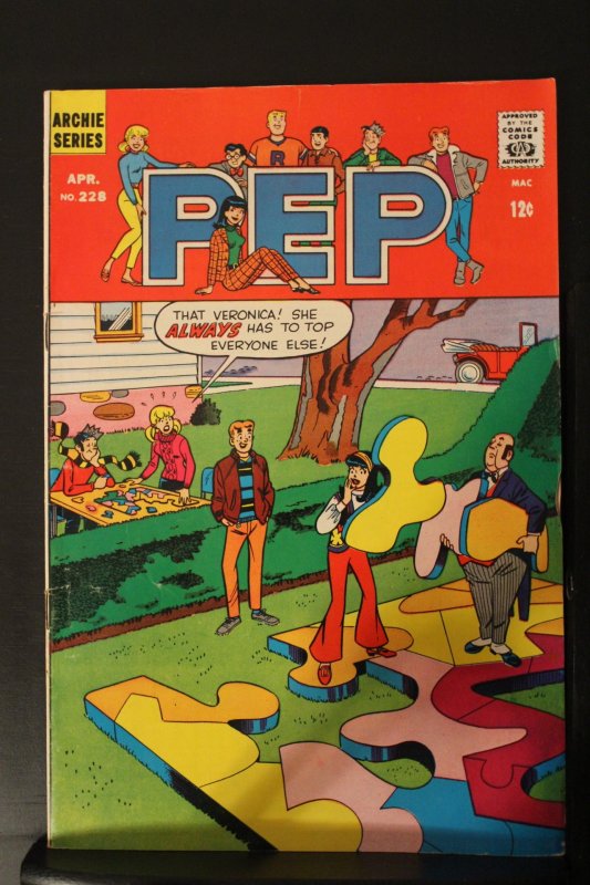 Pep #228 High-Grade VF+ giant puzzle cover! Archie, Jughead, Betty, Veronica Wow