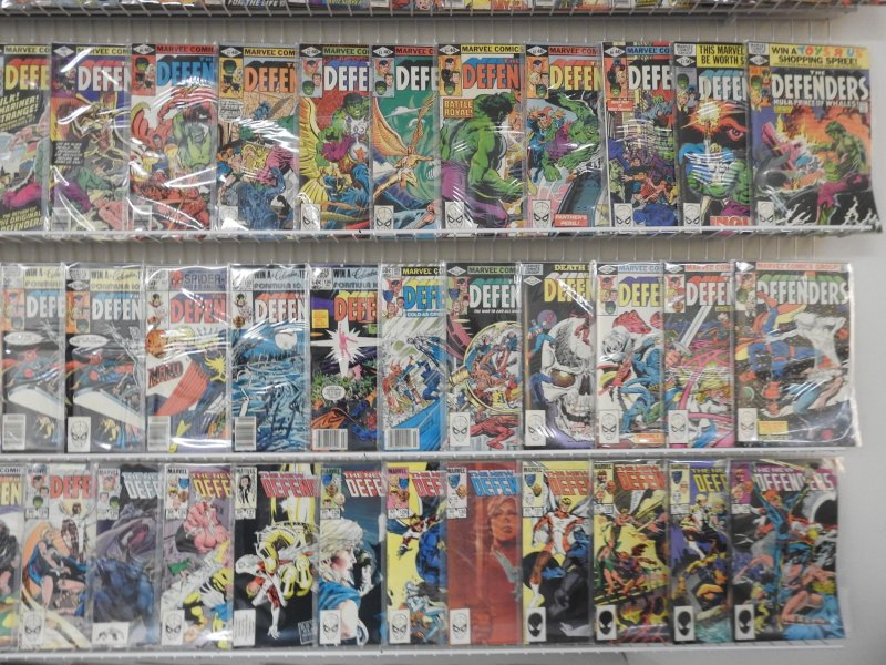 Huge Lot 150+ Comics W/ Captain America, Defenders run! Avg VF- Condition!!