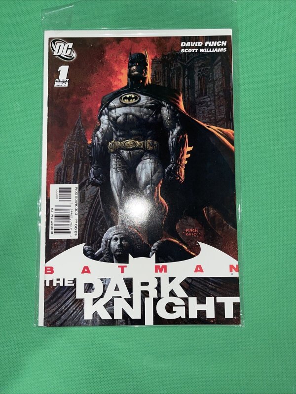 Batman: The Dark Knight #1. David Finch. DC. NM