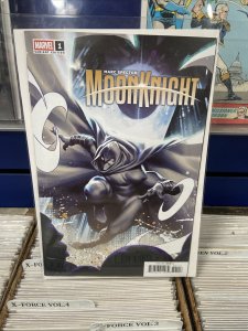 MARC SPECTOR MOON KNIGHT #1 (2026) - 1:25 INCENTIVE MANHANINI VARIANT