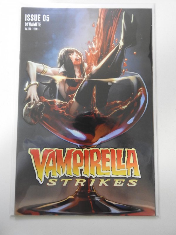 Vampirella Strikes #5 (2022) | Comic Books - Modern Age, Dynamite