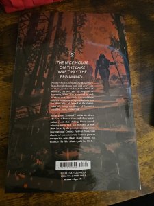 NICE HOUSE BY THE SEA 7 • Plus TP Vol 1 + 4 Cover Collector's Set