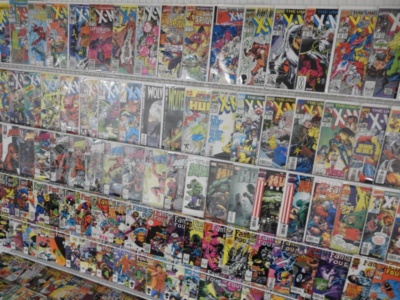 Huge Lot 180+ Comics W/ X-Men, Daredevil, Hulk, FF+ Avg VF Condition!