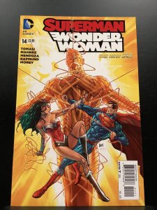 Superman/Wonder Women #14 (2015)