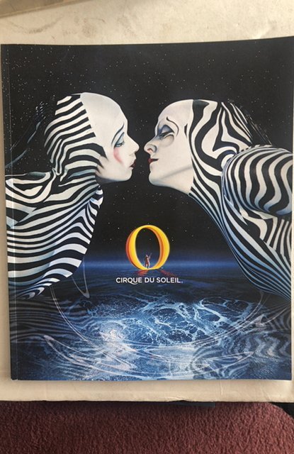 Cirque du Soleil O Bellaggio souvenir program