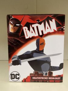 Animated Beware the Batman: Deathstroke Resin Bust Diamond Select Toys