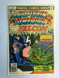Captain America (1st Series) #207, Newsstand Edition  4.0 (1977)