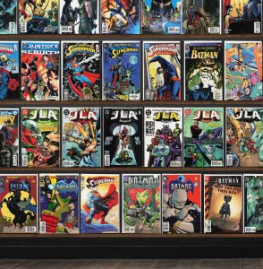 Huge Lot 140+ Comics with Superman / Batman, Batman And Robin, Jla & More!
