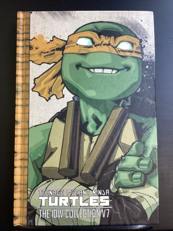 Teenage Mutant Ninja Turtles: The IDW Collection Volume 4