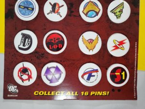 Flashpoint 16 Pin Collection 2011 DC Comics Retail Promotional Display