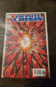 Infinite Crisis #6 (2006)