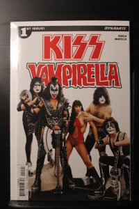 KISS/Vampirella #1 Cover D - Photo (2017)