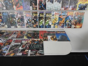 Huge Lot 140+ Comics W/ Batman, Flash, Eternal Warrior, +More! Avg VF Condition!