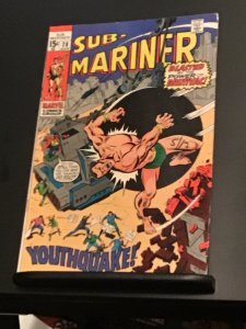 Sub-Mariner #28 (1970) hi grade beauty, first Brutivac key issue NM- WOW!