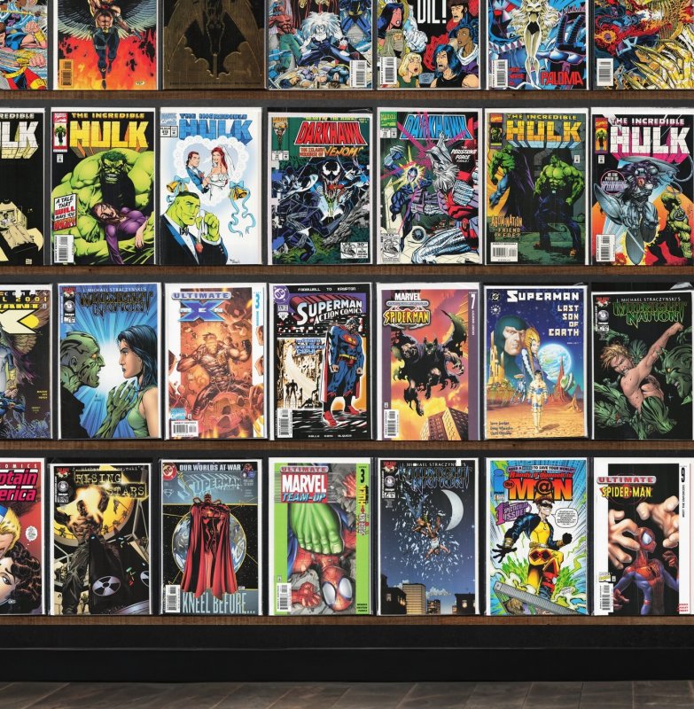 Huge Lot 140+ Comics with The Incredible Hulk, Thunderbolts & More!