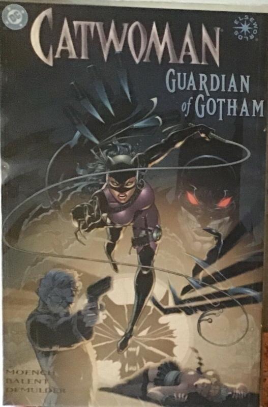 CATWOMAN DC 4 TPB;GUARDIAN OF GOTHAM,#1-2 ,CAT FILE,VAMPIRELLA VF/NM 