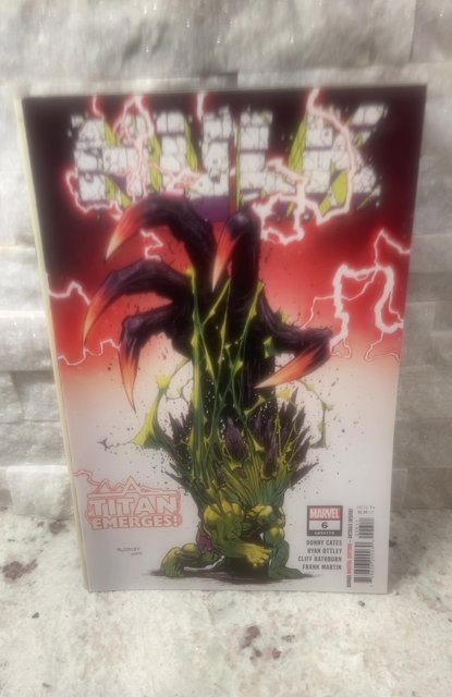 Hulk #6 RYAN OTTLEY Marvel Key 1st APPEARANCE OF THE TITAN HULK PERSONA NM+