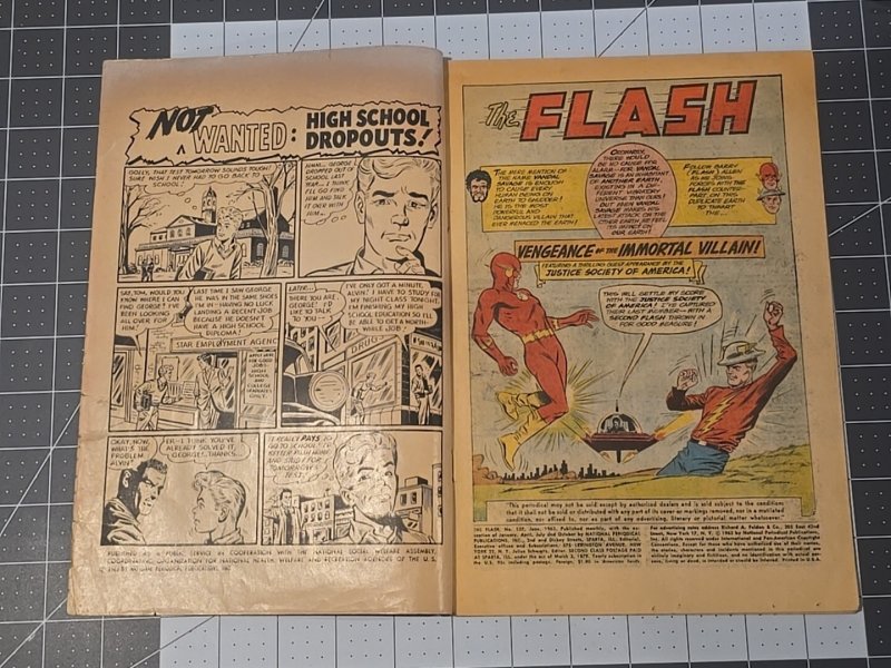 The Flash #137 ?-Johnny Thunder & Vandal Savage N Silver Age—DC Comics Jun-1963