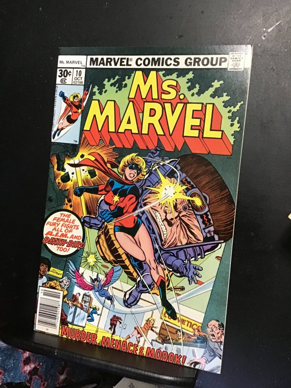 Ms. Marvel #10 (1977) Modok key! Super-High-grade key! NM+ Cvill CERT!