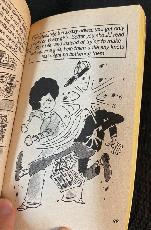 MAD'S FAST LOOK AT FAST LIVING PAPERBACK BOOK VF-