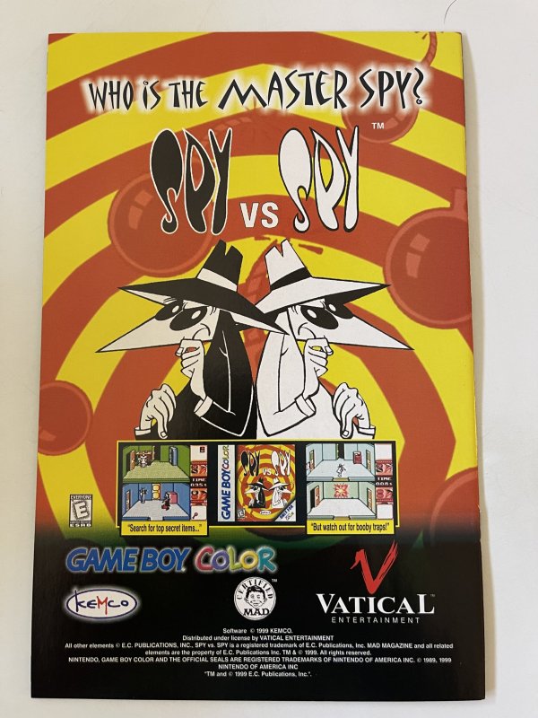 Kurt Busiek's Astro City #18  - NM+  (1999)