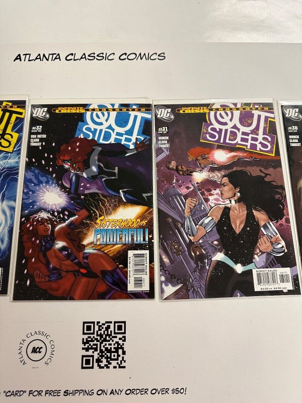 5  Outsiders DC Comic Books # 30 # 31 # 32 # 33 # 34 Batman Superman Flash 9 CT3